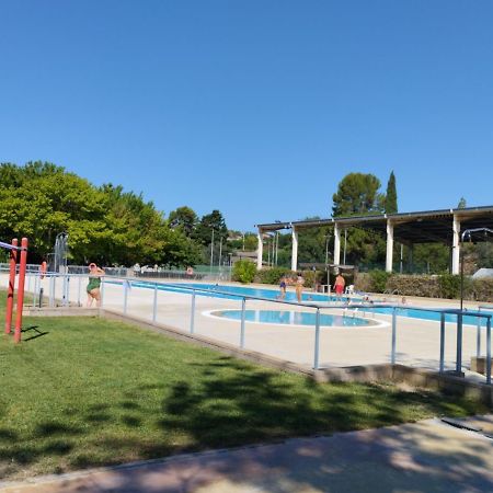 Apartamentos Canana De Vega Flix Eksteriør billede
